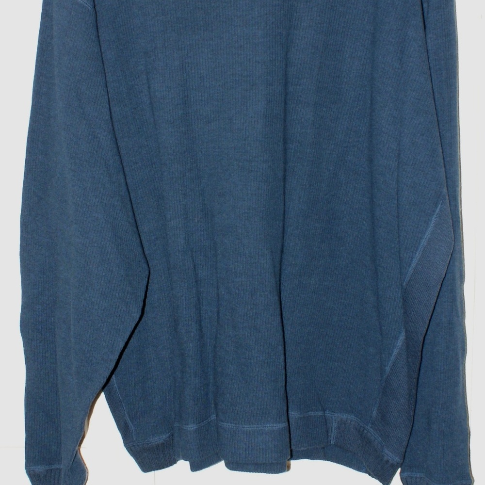 Tommy Bahama Crewneck Sweater...NWT - Picture 2 of 3